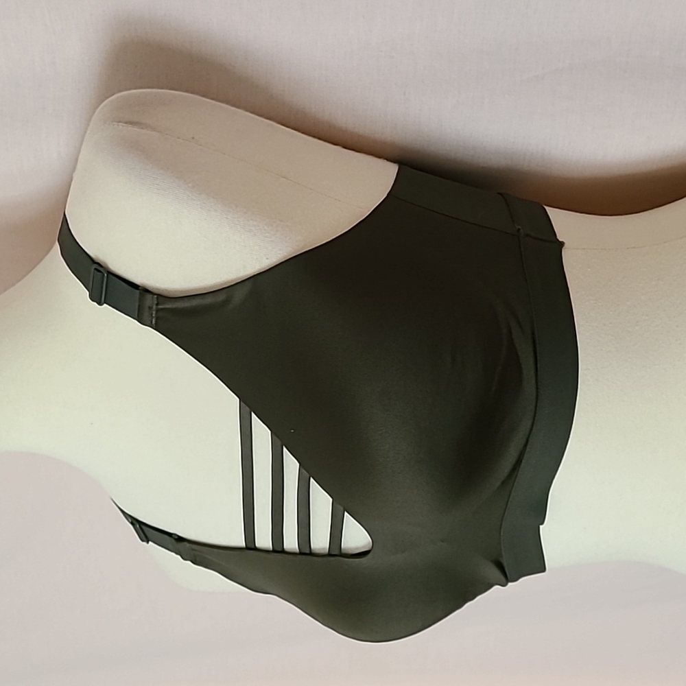 Victoria's Secret Army Green Sports Bra - Picture 4 of 11